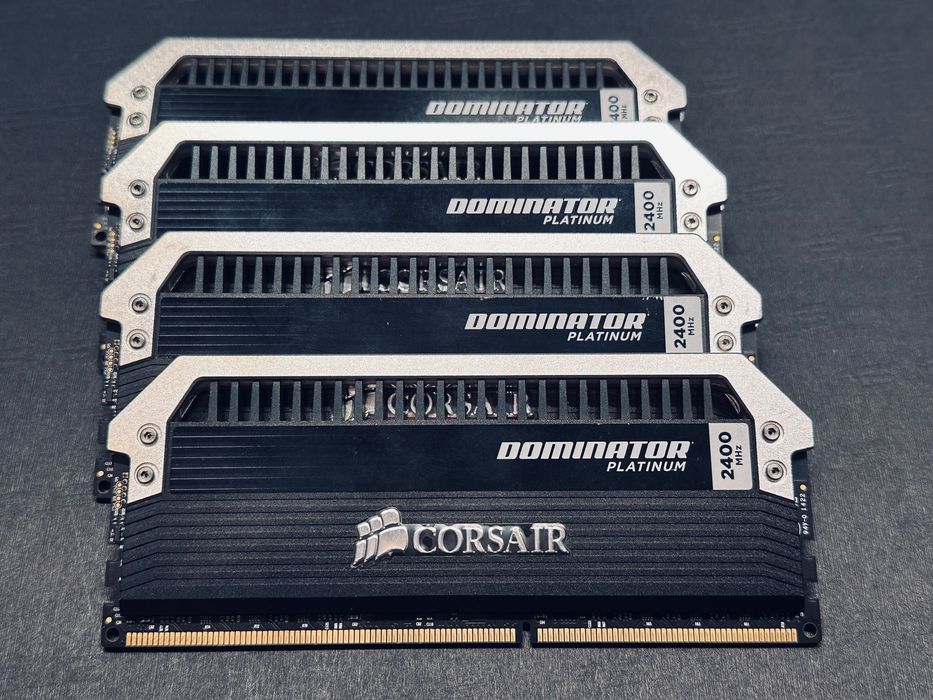 Kit 32GB RAM Corsair Vengeance DDR3 2400MHz CL11