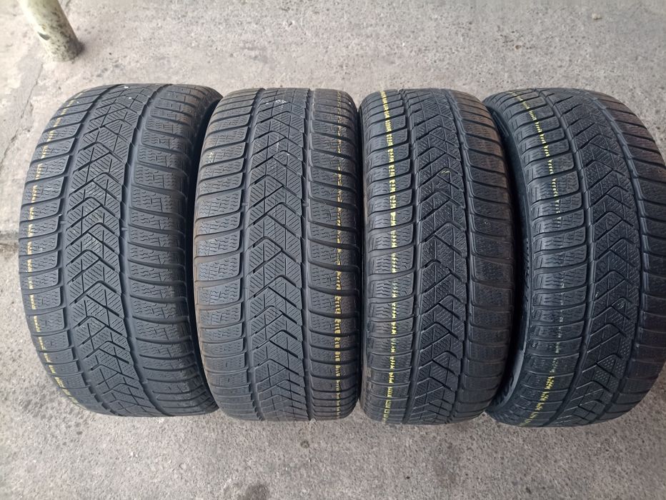 4 anvelope RunFlat de iarna Pirelli 2x255/40 R18 2x225/45 R18