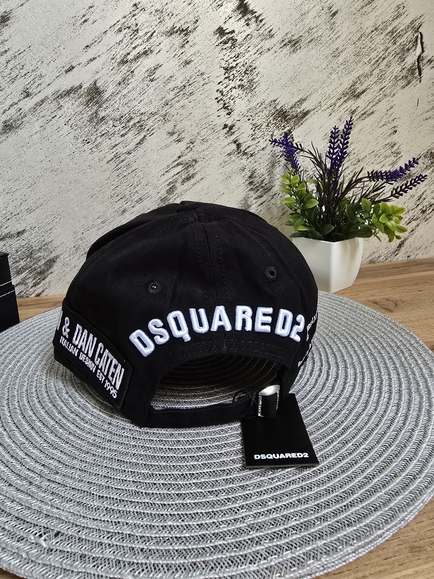 Шапки Dsquared2 НОВО
