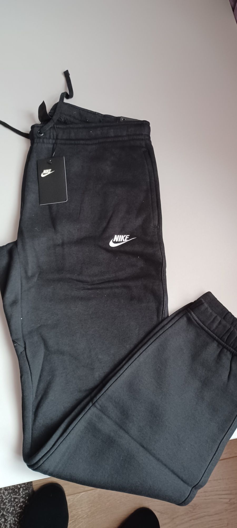 Pantaloni nike marime L