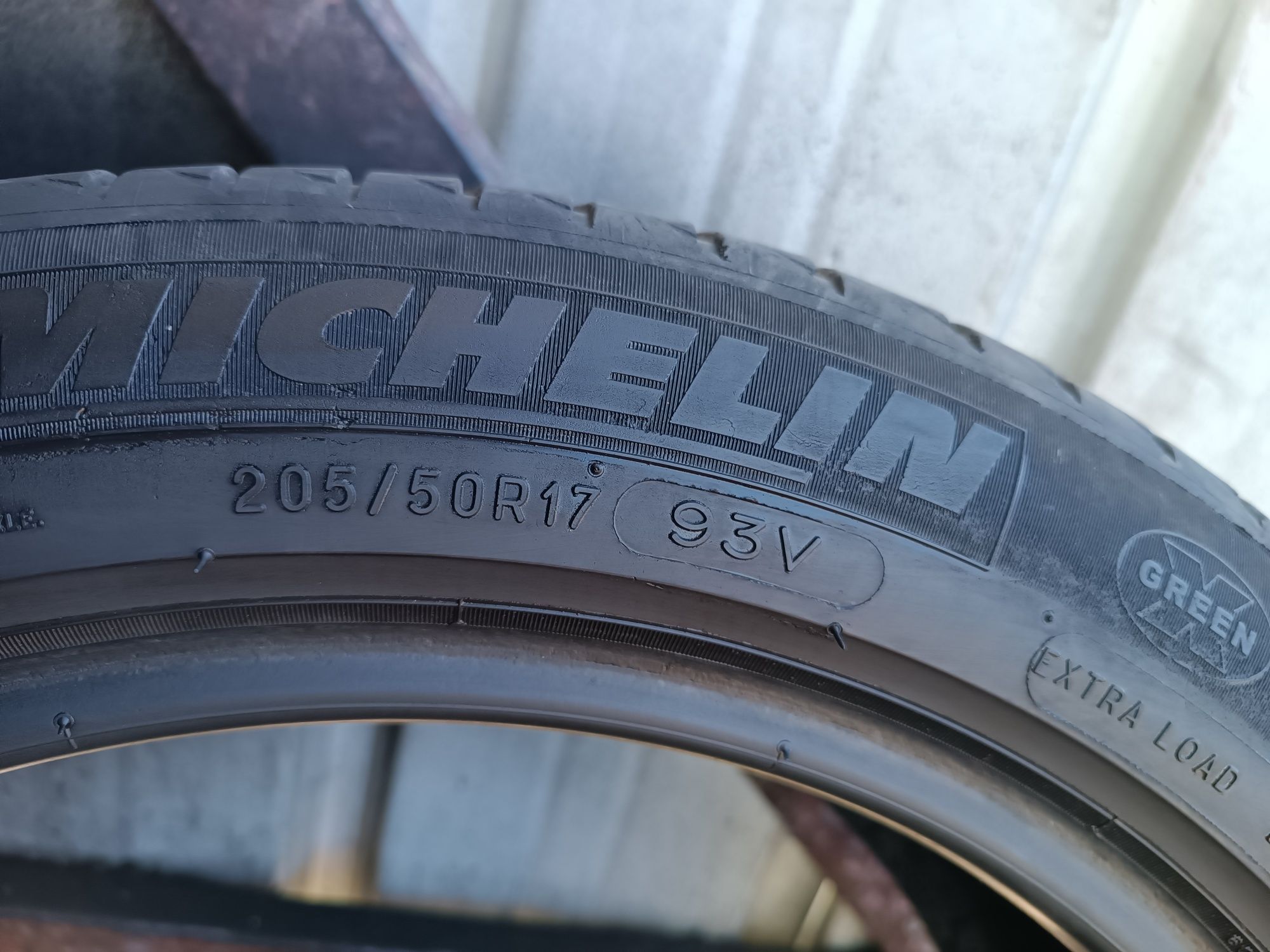 205/50/17 Michelin Дот 3319