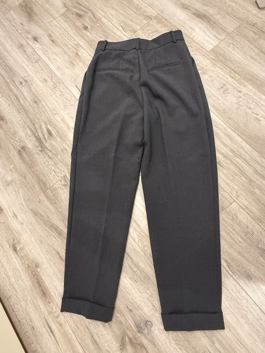 Pantaloni zara gri