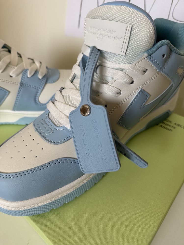 Adidasi Off-White Out Of Office Lace-Up Sneakers white and blue