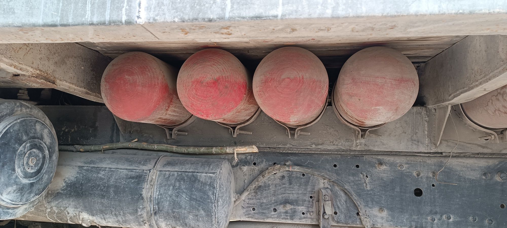 Kamaz bortavoy  sotiladi iwga tayyor