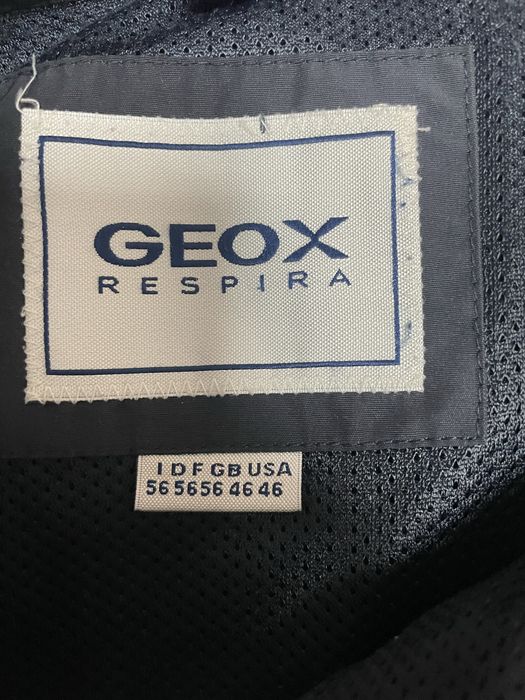 Geox jacheta barbati. XL