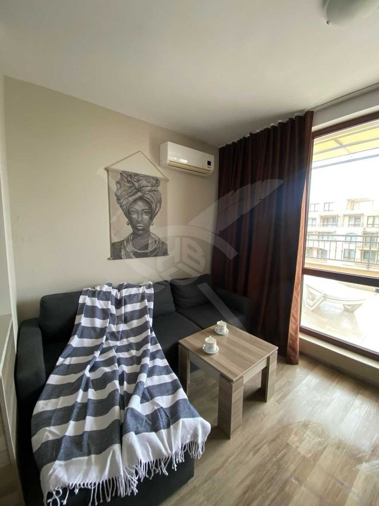 Продава се Тристаен апартамент в Свети Влас - 96 кв.м за 1407 €/кв.м - Снимка #4