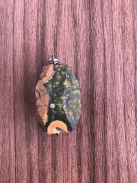 Полускъпоценен камък Унакит