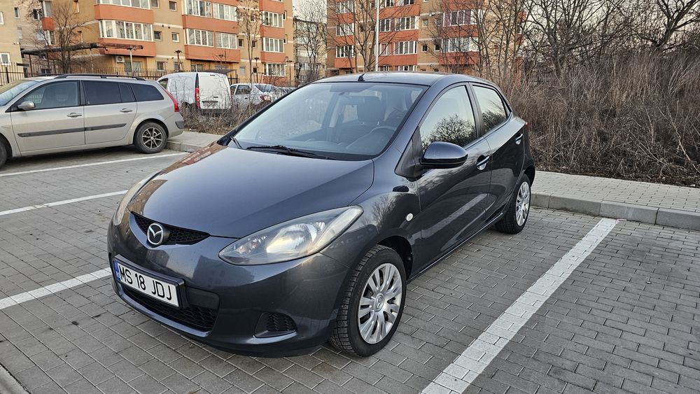 Mazda 2 1.3 benzina 85 cp