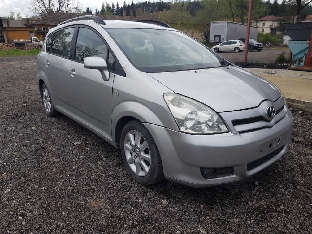 На части! Toyota Corolla Verso 2.2 d4d  136кс Тойота Корола Версо 2008