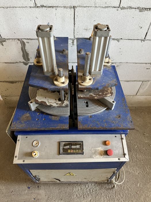 Masina lipit PVC