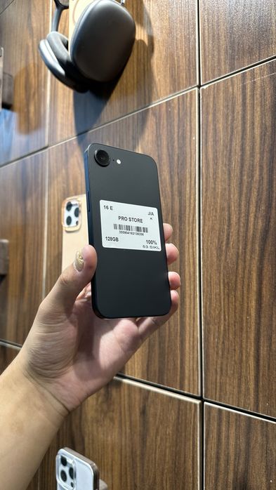 iphone 16e 128gb 100% 53sikil