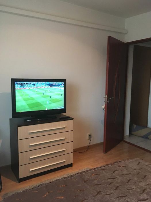 Apartament 2 cam decomandat Dacia Hasdeu