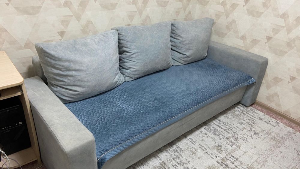 Продам раскладной диван