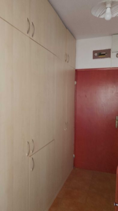 Голям двустаен апартамент 80кв.м. в кв. Обеля