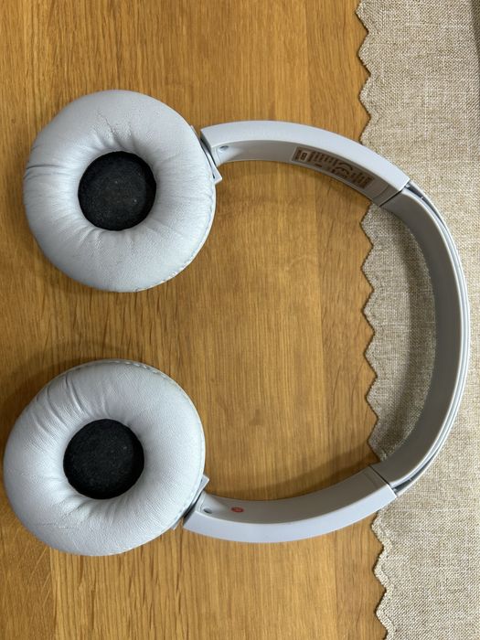 Блутут слушалки SONY WH-CH500 ,JBL TUNE510 BT