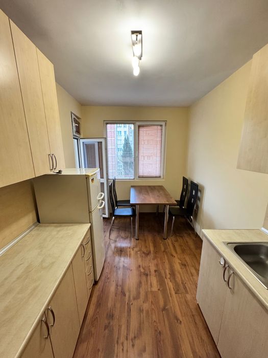 Дава се под наем Тристаен апартамент в Стара Загора, Център - 65 кв.м за 331.5 € - Снимка #8