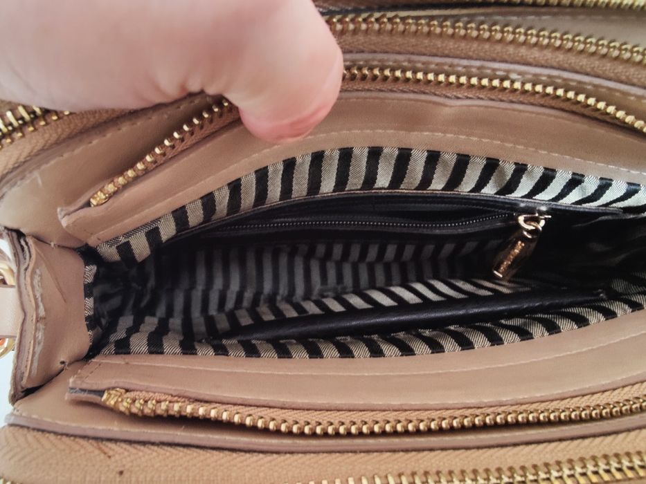 Дамска.    чанта