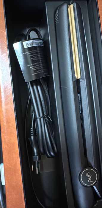 Placa îndreptat părul  GHD