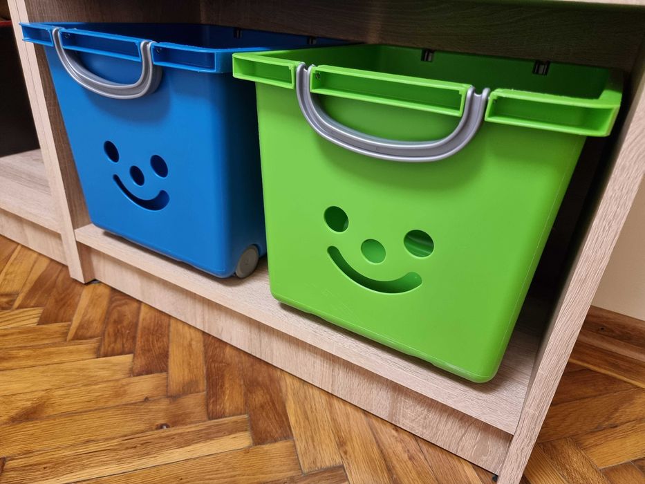Set 2 organizatoare cu 4 roti, cutii jucarii mari, cos camera copii