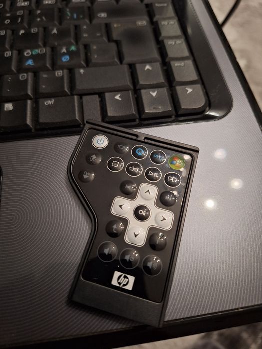 HP Compaq Presario V6000