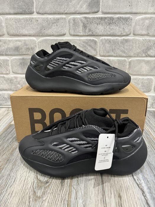 36-45 Yeezy 350 v2 Alvah