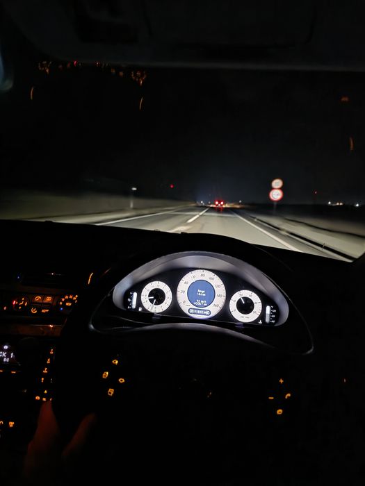 Mercedes e220cdi Avantgarde Automat ANGLIA