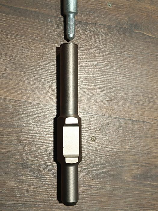 Adaptor picamer petru batut tija impamantare verticala