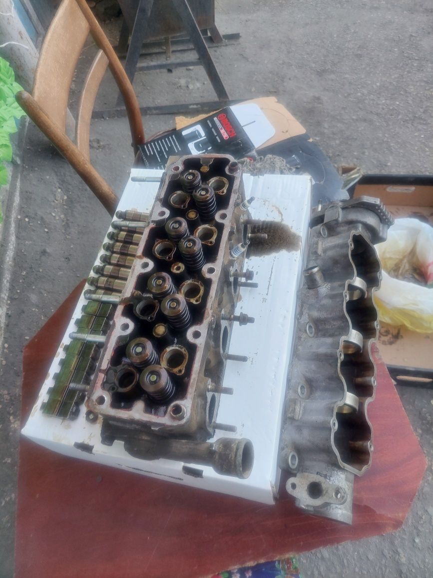 Продаю Головка в сборе на Нексия 2