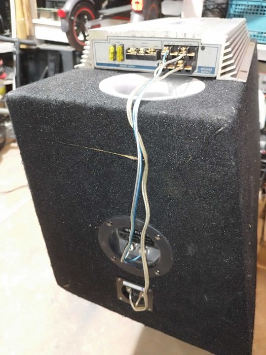 Subwoofer / tub de bass Magnat dual 12''