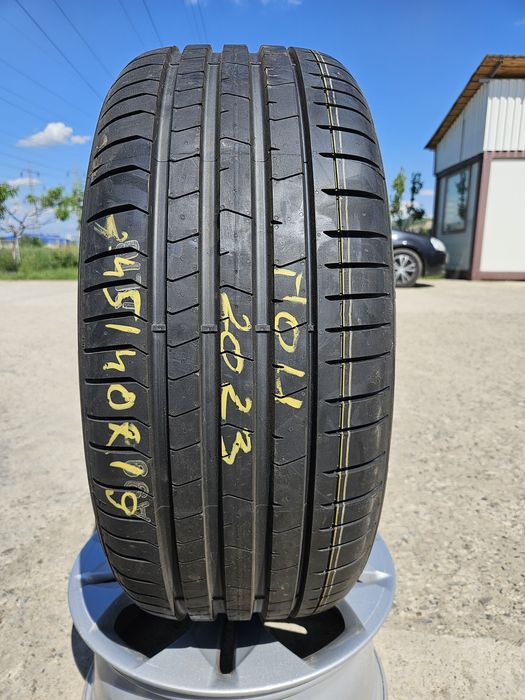 Vând 1 anvelopa 245/40/19 245/40r19 PIRELLI