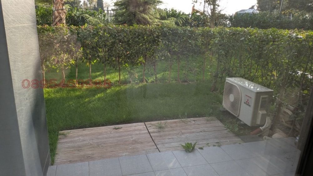 Продава се Двустаен апартамент в к.к. Св.Св. Константин и Елена - 66 кв.м за 3910 €/кв.м - Снимка #1