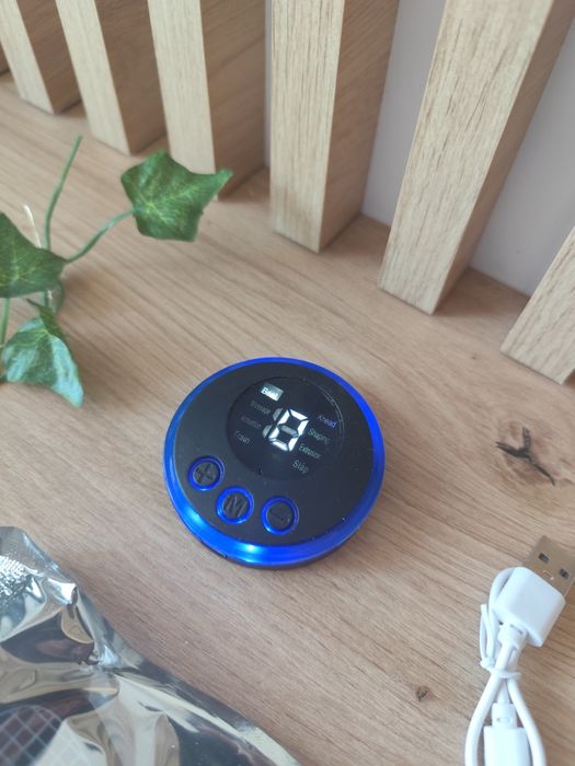 NOU Aparat masaj cervical