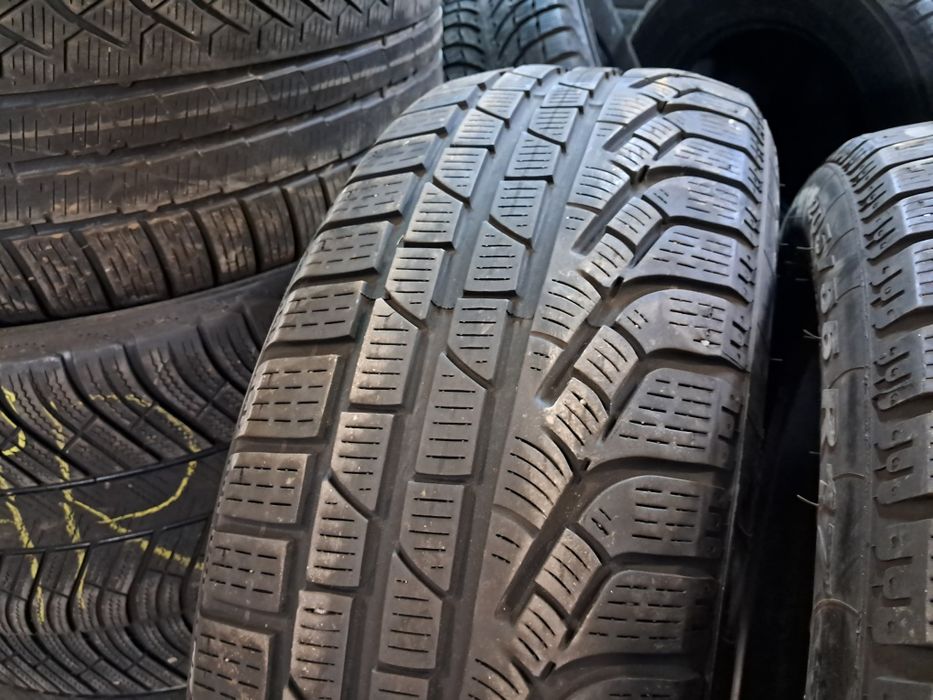 Anvelope second iarnă 205 55 R17 Pirelli Rft