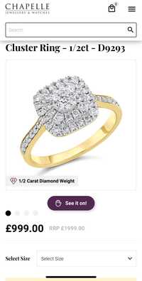 Златен годежен пръстен с диаманти