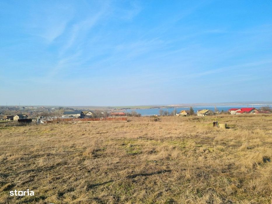 Teren intravilan 7400 mp in Sibioara, cu vedere la Lacul Tasaul