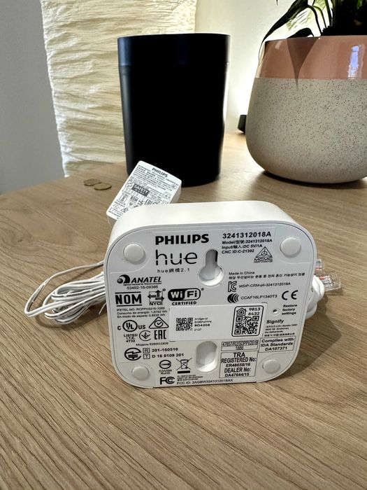 Philips Hue Bridge V2