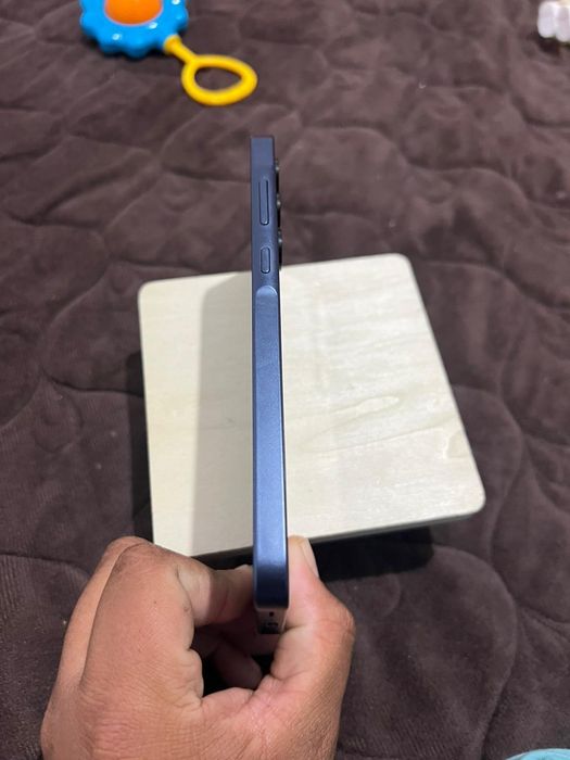 Vând sau schimb samsung a35 5g nou