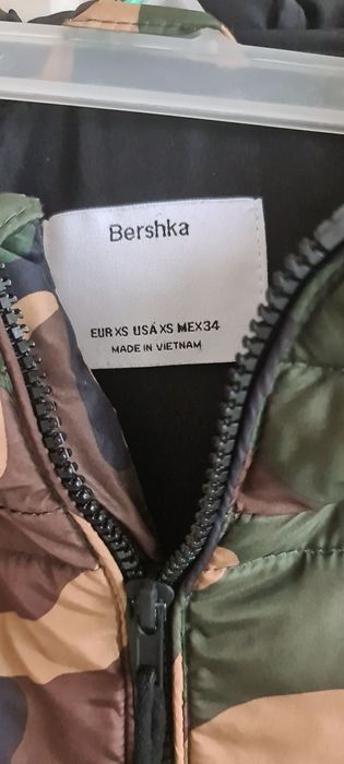 Geaca army Bershka xs