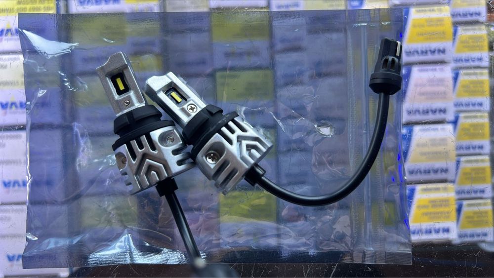 Мощные лед лампы , задний ход на Авто