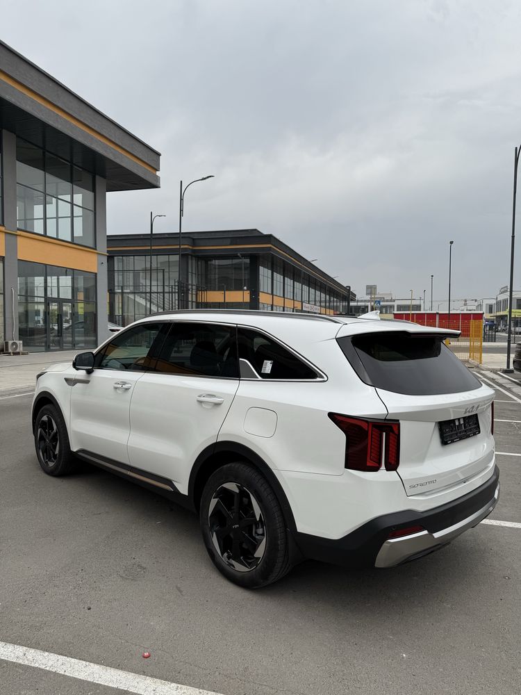 KIA SORENTO 2.5 motor eng full pozitsiya 7 orindiqligi