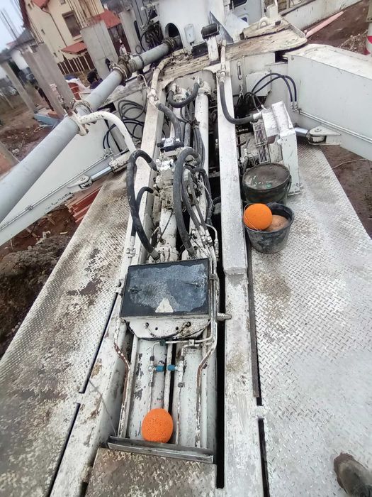 Pompa de beton elefant Sermac 36z4