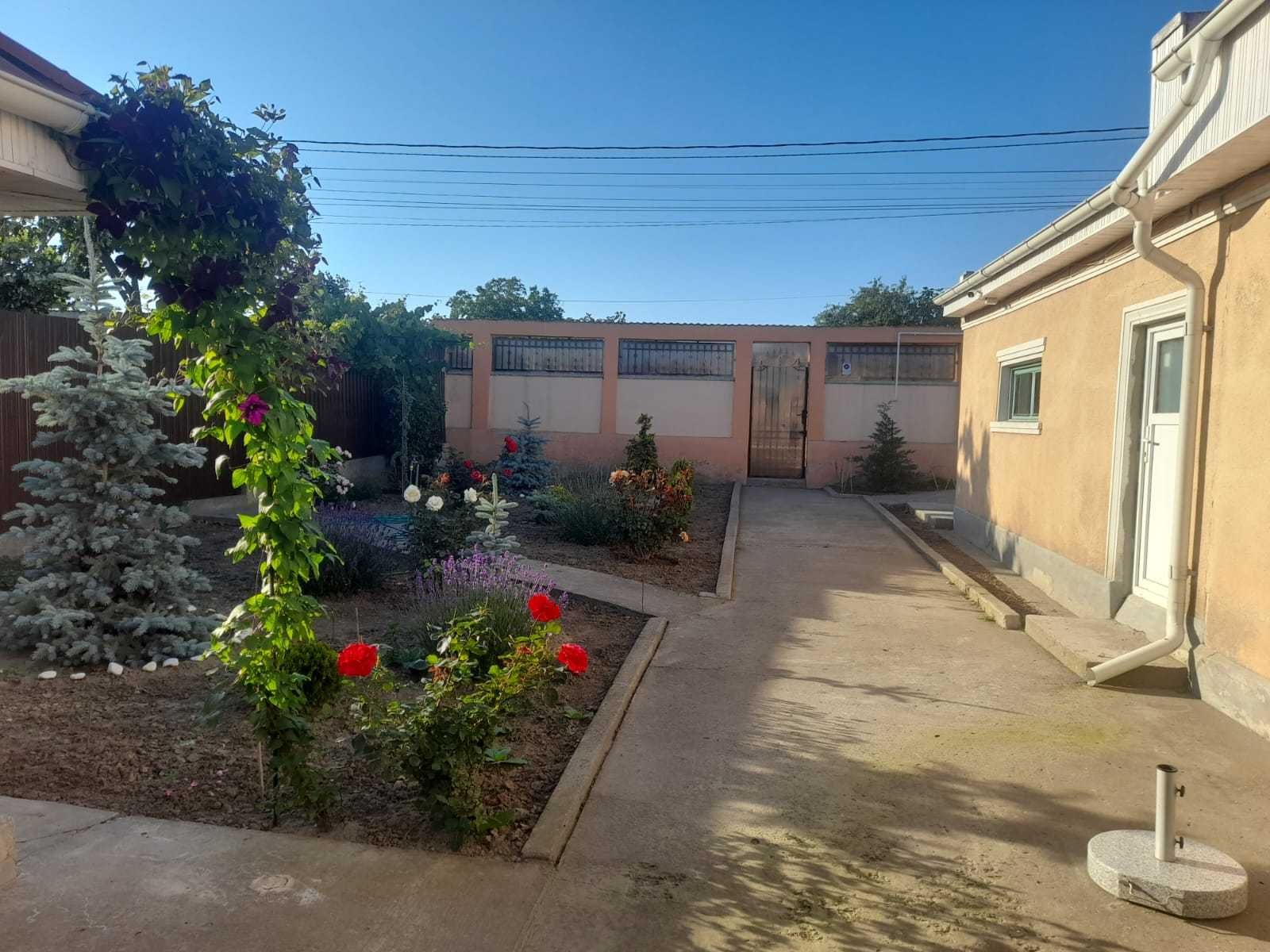 Casa vanzare in Lumina - teren 821 mp