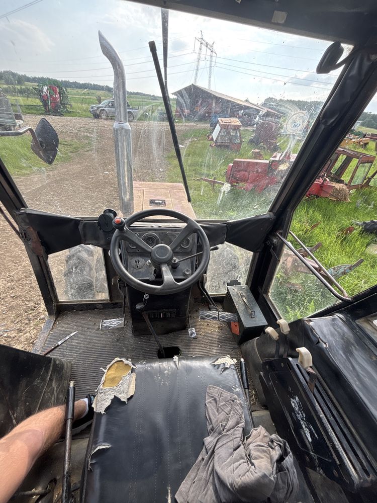 Tractor u532.
