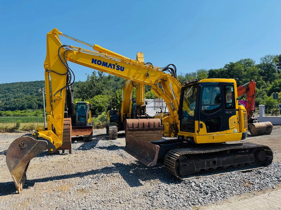 Excavator pe senile cu lama Komatsu PC 138, an 2008, 15 tone, 3 cupe !