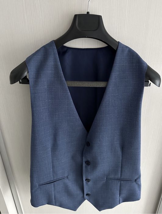 Costum 3 piese, marimea 54