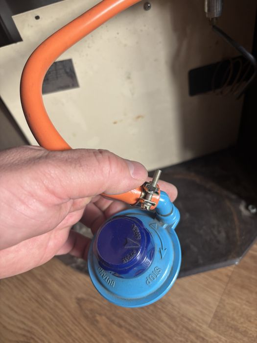 Газова печка  малка практична