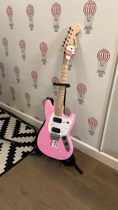 Гитара Mustang squier