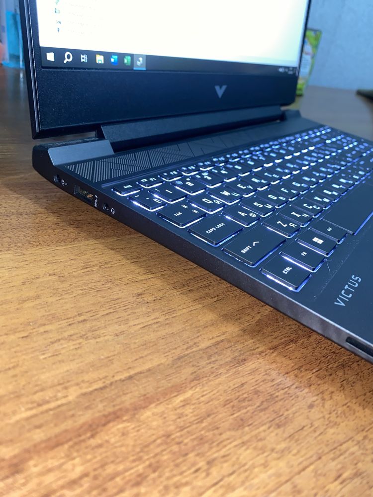 HP VICTUS 16 ноутбук