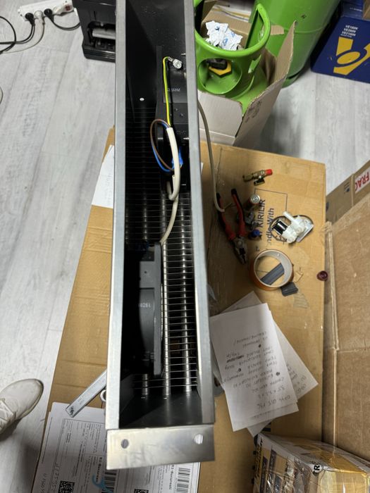 Vaporozator dublu flux suflanta vitrina rece frig masa inox nou