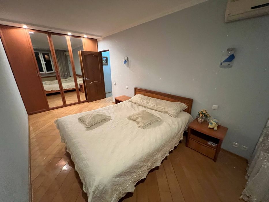 Сдам квартиру 3-х комнатную